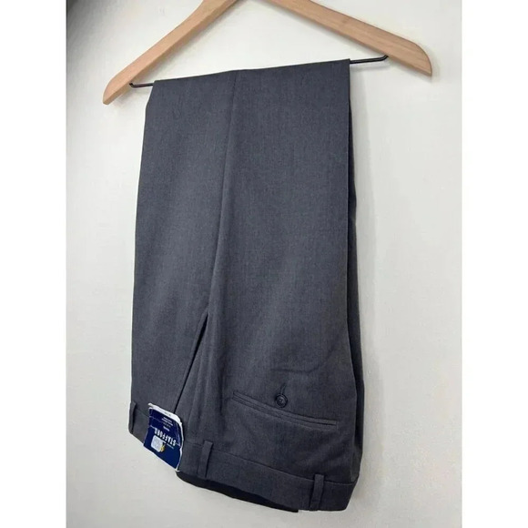 NWT Stafford Dress Pant Slim Fit Flat Front Travel Stretch - Gray - 33x32 - Picture 1 of 15
